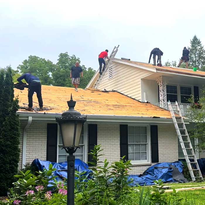 Professional are installing new roofing near Oak Creek, WI