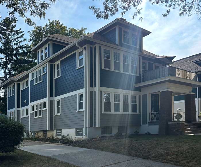 Professional Siding Repair & Installation Services Near Me Milwaukee, WI